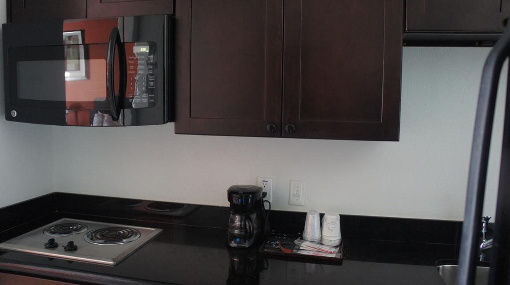 Lux Inn And Suites Three Rivers Rum bild